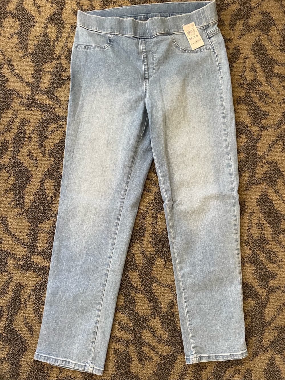 NWT Karen Scott Light Wash Denim Top - Light Blue Jeggings